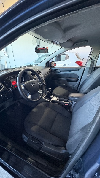 FORD FOCUS SEDAN 1.6 2011/2011 RICARDINHO AUTOMÓVEIS MONTENEGRO / Carros no Vale