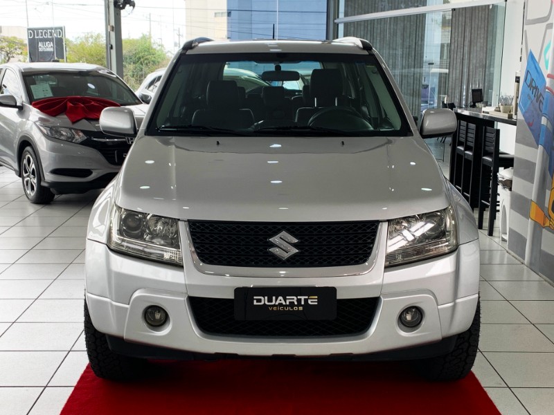 SUZUKI GRAND VITARA 2.0 16V 4X2/4X4 2009/2010 DUARTE VEÍCULOS PORTO ALEGRE / Carros no Vale