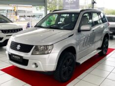 SUZUKI GRAND VITARA 2.0 16V 4X2/4X4 2009/2010 DUARTE VEÍCULOS PORTO ALEGRE / Carros no Vale