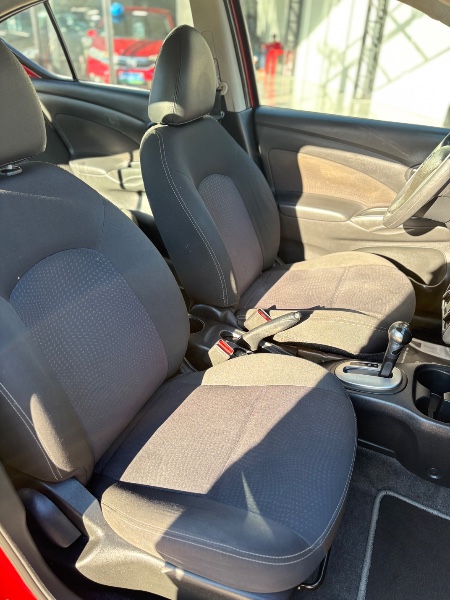 NISSAN VERSA 1.6 16V SV XTRONIC 2018 2018/2018 NEURI VEÍCULOS LAJEADO / Carros no Vale