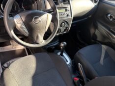 NISSAN VERSA 1.6 16V SV XTRONIC 2018 2018/2018 NEURI VEÍCULOS LAJEADO / Carros no Vale