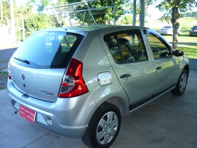RENAULT SANDERO 1.6 EXPRESSION 8V FLEX 4P MANUAL 2008/2009 PREMIUM AUTOMÓVEIS ARROIO DO MEIO / Carros no Vale
