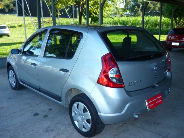 RENAULT SANDERO 1.6 EXPRESSION 8V FLEX 4P MANUAL 2008/2009 PREMIUM AUTOMÓVEIS ARROIO DO MEIO / Carros no Vale