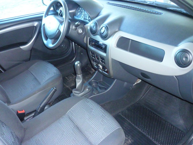 RENAULT SANDERO 1.6 EXPRESSION 8V FLEX 4P MANUAL 2008/2009 PREMIUM AUTOMÓVEIS ARROIO DO MEIO / Carros no Vale