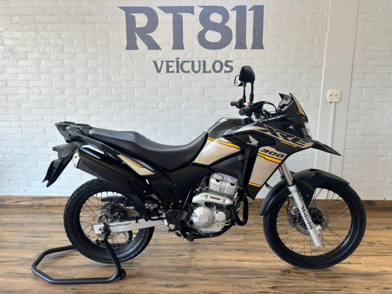 HONDA MOTOS XRE 300 /2023 RT 811 VEÍCULOS ARROIO DO MEIO / Carros no Vale HONDA MOTOS XRE 300 /2023 RT 811 VEÍCULOS ARROIO DO MEIO / Carros no Vale