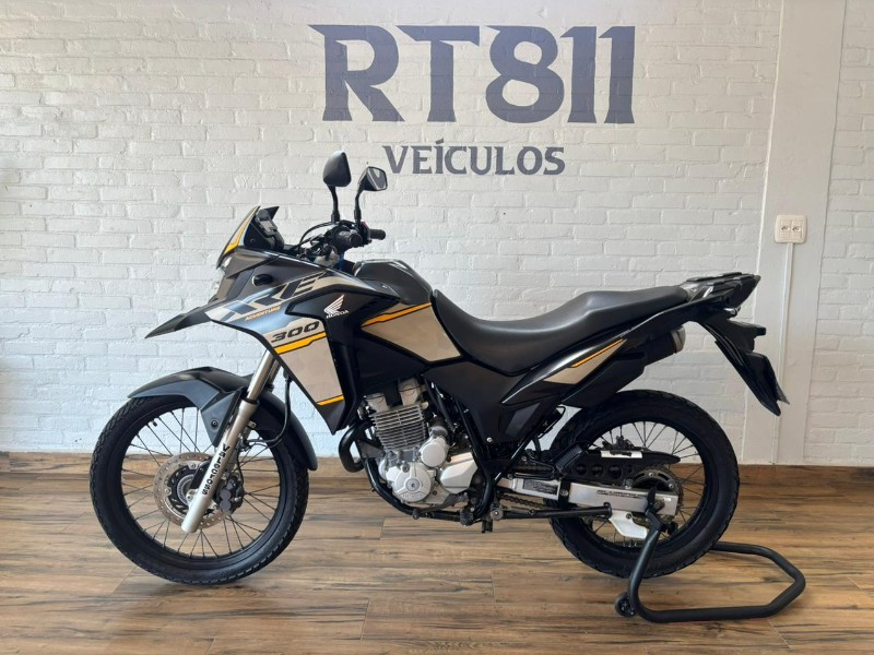 HONDA MOTOS XRE 300 /2023 RT 811 VEÍCULOS ARROIO DO MEIO / Carros no Vale HONDA MOTOS XRE 300 /2023 RT 811 VEÍCULOS ARROIO DO MEIO / Carros no Vale
