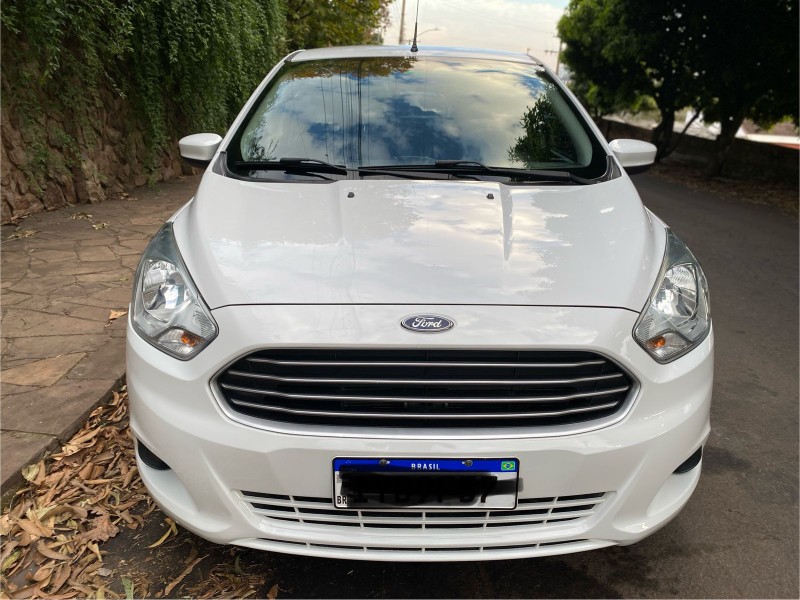 FORD KA SEDAN 1.5 SE 16V 2017/2018 ESTAÇÃO DO CARRO ESTRELA / Carros no Vale