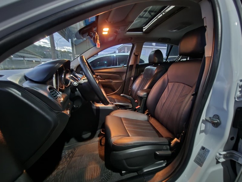 CHEVROLET CRUZE SPORT LTZ 1.8 2013/2014 TS VEÍCULOS ANTA GORDA / Carros no Vale