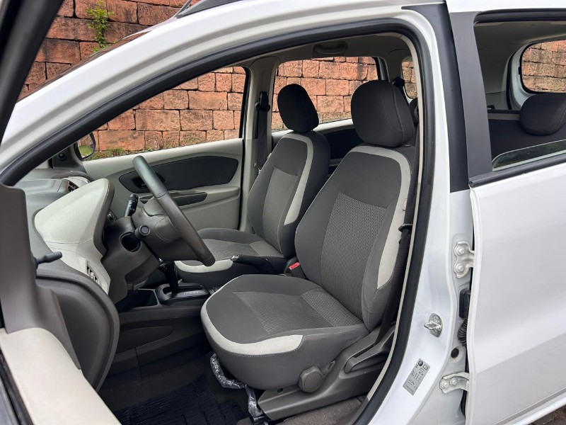 CHEVROLET SPIN LT 1.8 8V ECONO.FLEX 5P AUT. 2014/2014 LS MULTIMARCAS VENÂNCIO AIRES / Carros no Vale