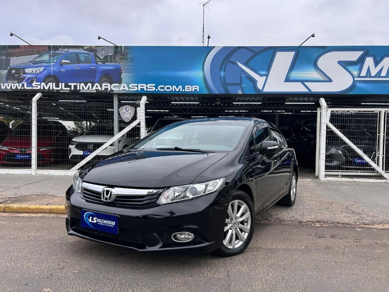 HONDA CIVIC SEDAN LXR 2.0 FLEXONE 16V AUT. 4P 2014/2014 LS MULTIMARCAS VENÂNCIO AIRES / Carros no Vale