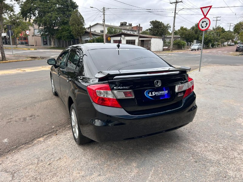 HONDA CIVIC SEDAN LXR 2.0 FLEXONE 16V AUT. 4P 2014/2014 LS MULTIMARCAS VENÂNCIO AIRES / Carros no Vale