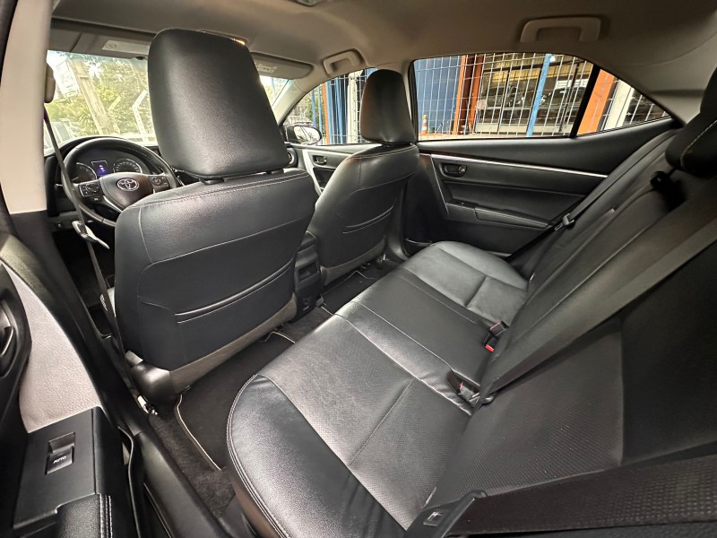 TOYOTA COROLLA XEI 2.0 /2019 MENEGHINI VEÍCULOS ARROIO DO MEIO / Carros no Vale