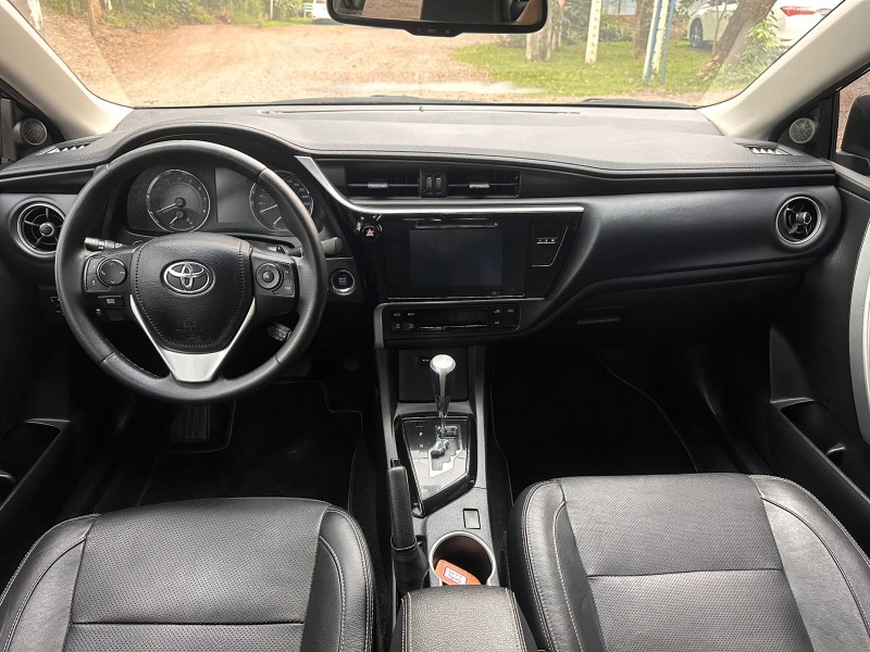 TOYOTA COROLLA XEI 2.0 /2019 MENEGHINI VEÍCULOS ARROIO DO MEIO / Carros no Vale