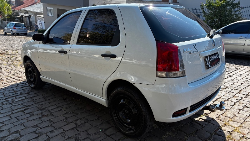 FIAT PALIO 1.0 ECONOMY FIRE FLEX 8V 4P 2009/2010 COMPLETO VEÍCULOS GUAPORÉ / Carros no Vale