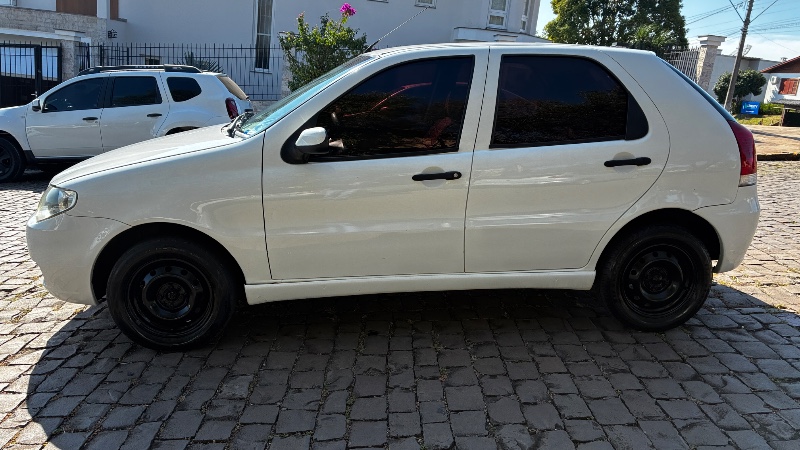 FIAT PALIO 1.0 ECONOMY FIRE FLEX 8V 4P 2009/2010 COMPLETO VEÍCULOS GUAPORÉ / Carros no Vale