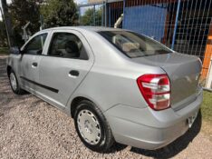 CHEVROLET COBALT 1.4 LS /2015 MENEGHINI VEÍCULOS ARROIO DO MEIO / Carros no Vale