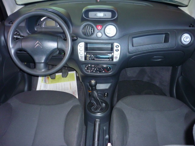 CITROEN C3 1.4 I GLX 8V 2010/2011 PREMIUM AUTOMÓVEIS ARROIO DO MEIO / Carros no Vale