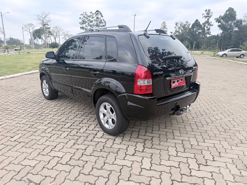 HYUNDAI TUCSON 2.0 GLS 2009/2009 ELY AUTOMÓVEIS LAJEADO / Carros no Vale
