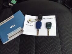 FIAT IDEA 1.4 ELX 8V 2005/2006 ALTERNATIVA VEÍCULOS LAJEADO / Carros no Vale