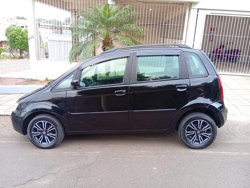 FIAT IDEA 1.4 ELX 8V 2005/2006 ALTERNATIVA VEÍCULOS LAJEADO / Carros no Vale