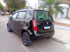 FIAT IDEA 1.4 ELX 8V 2005/2006 ALTERNATIVA VEÍCULOS LAJEADO / Carros no Vale