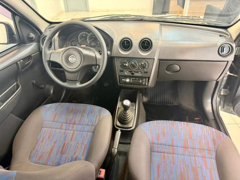 CHEVROLET CELTA LIFE 1.0 2011/2011 LUCAS AUTOMÓVEIS BOM RETIRO DO SUL / Carros no Vale