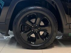 JEEP COMPASS 2.0 16V LONGITUDE 2016/2017 JM AUTOMÓVEIS VENÂNCIO AIRES / Carros no Vale