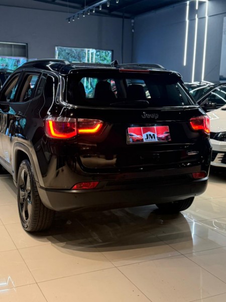 JEEP COMPASS 2.0 16V LONGITUDE 2016/2017 JM AUTOMÓVEIS VENÂNCIO AIRES / Carros no Vale JEEP COMPASS 2.0 16V LONGITUDE 2016/2017 JM AUTOMÓVEIS VENÂNCIO AIRES / Carros no Vale