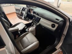 TOYOTA COROLLA 1.8 GLI UPPER 2019/2019 RIGAUTO VEÍCULOS VENÂNCIO AIRES / Carros no Vale