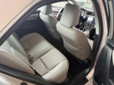 TOYOTA COROLLA 1.8 GLI UPPER 2019/2019 RIGAUTO VEÍCULOS VENÂNCIO AIRES / Carros no Vale