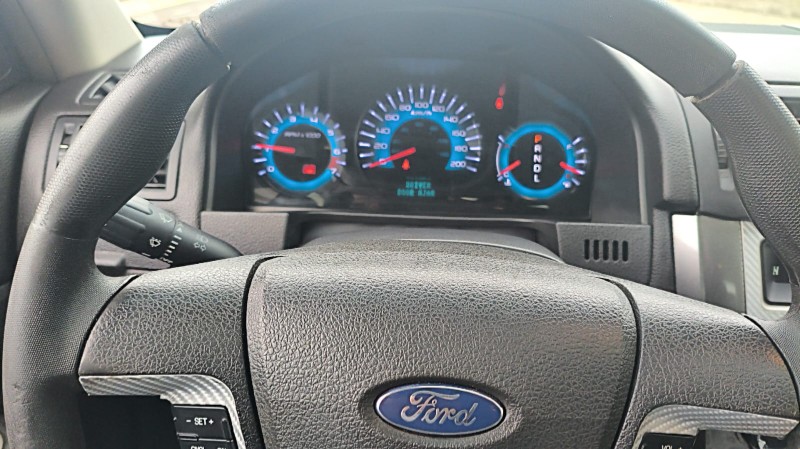 FORD FUSION 2.5 SEL 16V GASOLINA 4P AUTOMÁTICO 2011/2011 ADRIANO VEÍCULOS CRUZEIRO DO SUL / Carros no Vale FORD FUSION 2.5 SEL 16V GASOLINA 4P AUTOMÁTICO 2011/2011 ADRIANO VEÍCULOS CRUZEIRO DO SUL / Carros no Vale