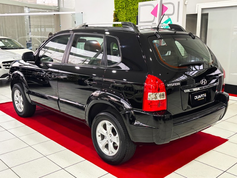 HYUNDAI TUCSON 2.0 MPFI GLS 16V 143CV 2WD 2013/2014 DUARTE VEÍCULOS PORTO ALEGRE / Carros no Vale