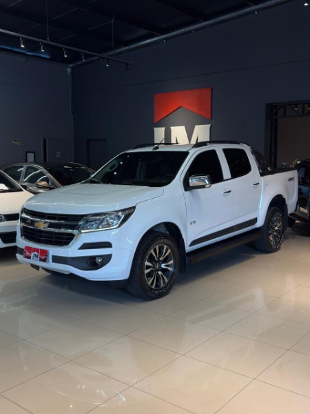 CHEVROLET S10 2.8 LTZ 4X4 16V 2017/2018 JM AUTOMÓVEIS VENÂNCIO AIRES / Carros no Vale