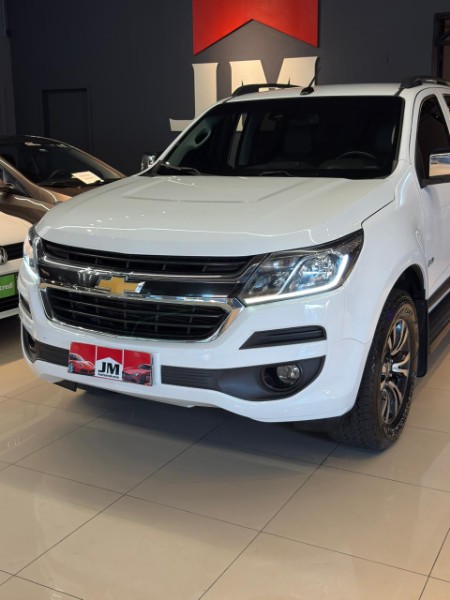 CHEVROLET S10 2.8 LTZ 4X4 16V 2017/2018 JM AUTOMÓVEIS VENÂNCIO AIRES / Carros no Vale
