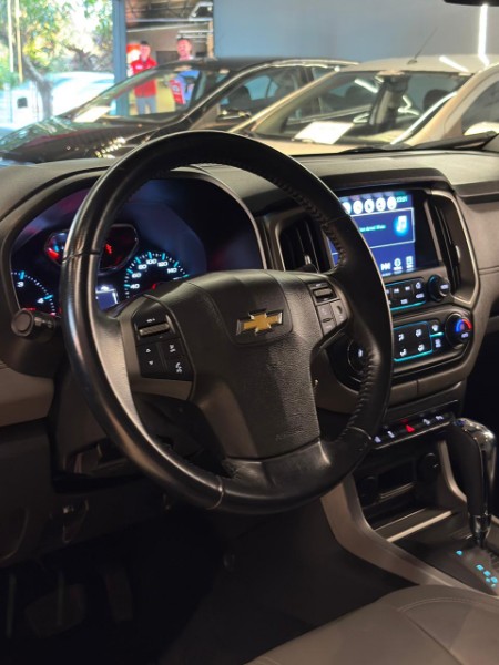 CHEVROLET S10 2.8 LTZ 4X4 16V 2017/2018 JM AUTOMÓVEIS VENÂNCIO AIRES / Carros no Vale
