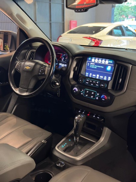 CHEVROLET S10 2.8 LTZ 4X4 16V 2017/2018 JM AUTOMÓVEIS VENÂNCIO AIRES / Carros no Vale