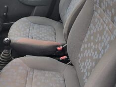CHEVROLET PRISMA JOY 1.0 8V 2009/2010 ADRIANO VEÍCULOS CRUZEIRO DO SUL / Carros no Vale
