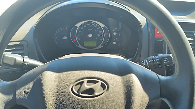 HYUNDAI TUCSON 2.0 16V MEC. 2007/2007 ADRIANO VEÍCULOS CRUZEIRO DO SUL / Carros no Vale