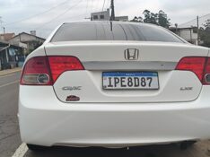 HONDA CIVIC 1.8 LXS 16V FLEX 4P AUTOMÁTICO 2008/2008 ADRIANO VEÍCULOS CRUZEIRO DO SUL / Carros no Vale