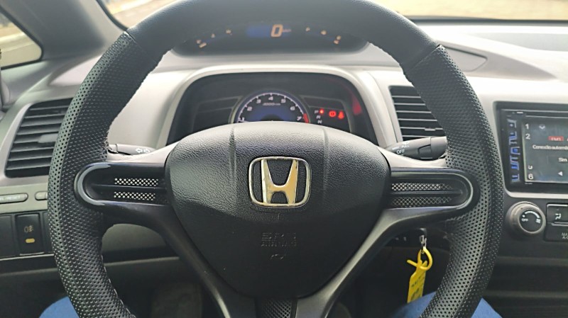 HONDA CIVIC 1.8 LXS 16V FLEX 4P AUTOMÁTICO 2008/2008 ADRIANO VEÍCULOS CRUZEIRO DO SUL / Carros no Vale