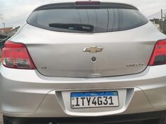 CHEVROLET ONIX 1.4 MT LT 2013/2013 ADRIANO VEÍCULOS CRUZEIRO DO SUL / Carros no Vale