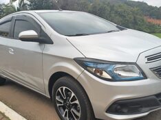 CHEVROLET ONIX 1.4 MT LT 2013/2013 ADRIANO VEÍCULOS CRUZEIRO DO SUL / Carros no Vale