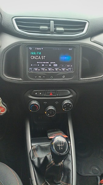 CHEVROLET ONIX 1.4 MT LT 2013/2013 ADRIANO VEÍCULOS CRUZEIRO DO SUL / Carros no Vale