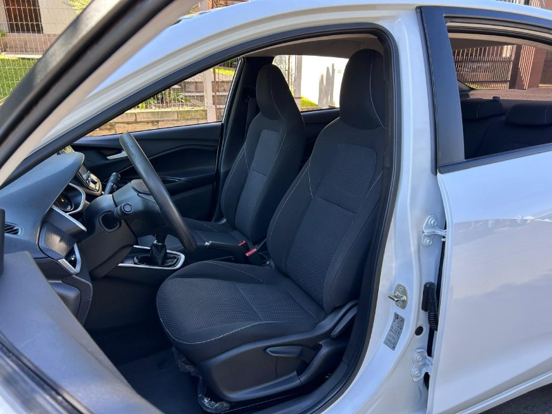 CHEVROLET ONIX SEDAN PLUS LT 1.0 12V MEC. 2022/2022 LS MULTIMARCAS VENÂNCIO AIRES / Carros no Vale