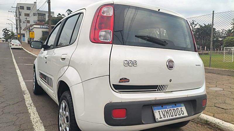 FIAT UNO 1.0 EVO VIVACE 8V FLEX 4P MANUAL 2012/2013 ADRIANO VEÍCULOS CRUZEIRO DO SUL / Carros no Vale