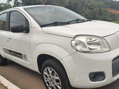 FIAT UNO 1.0 EVO VIVACE 8V FLEX 4P MANUAL 2012/2013 ADRIANO VEÍCULOS CRUZEIRO DO SUL / Carros no Vale