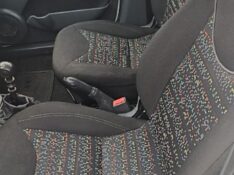 FIAT UNO 1.0 EVO VIVACE 8V FLEX 4P MANUAL 2012/2013 ADRIANO VEÍCULOS CRUZEIRO DO SUL / Carros no Vale