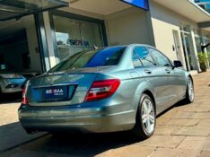 MERCEDES-BENZ C 180 1.8 CGI CLASSIC 16V TURBO 2011/2012 SÉTIMA VEÍCULOS GUAPORÉ / Carros no Vale