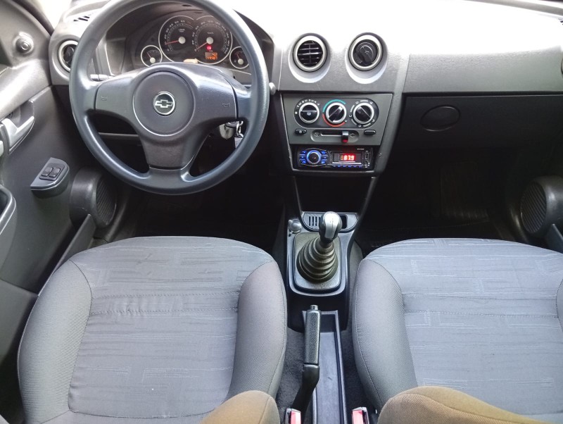 CHEVROLET PRISMA 1.4 MAXX 2006/2007 ALTERNATIVA VEÍCULOS LAJEADO / Carros no Vale