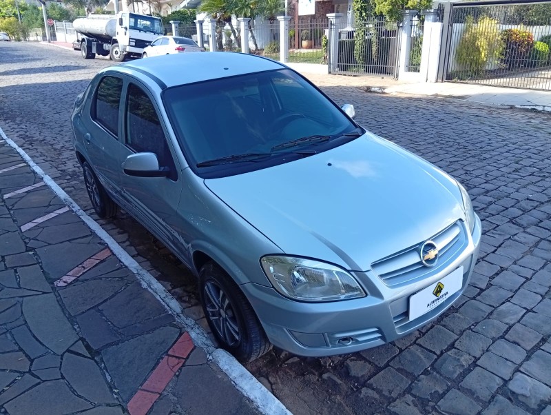 CHEVROLET PRISMA 1.4 MAXX 2006/2007 ALTERNATIVA VEÍCULOS LAJEADO / Carros no Vale